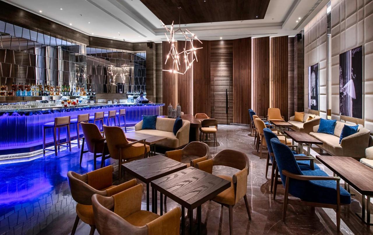Vivanta Bhubaneswar Dn Square エクステリア 写真