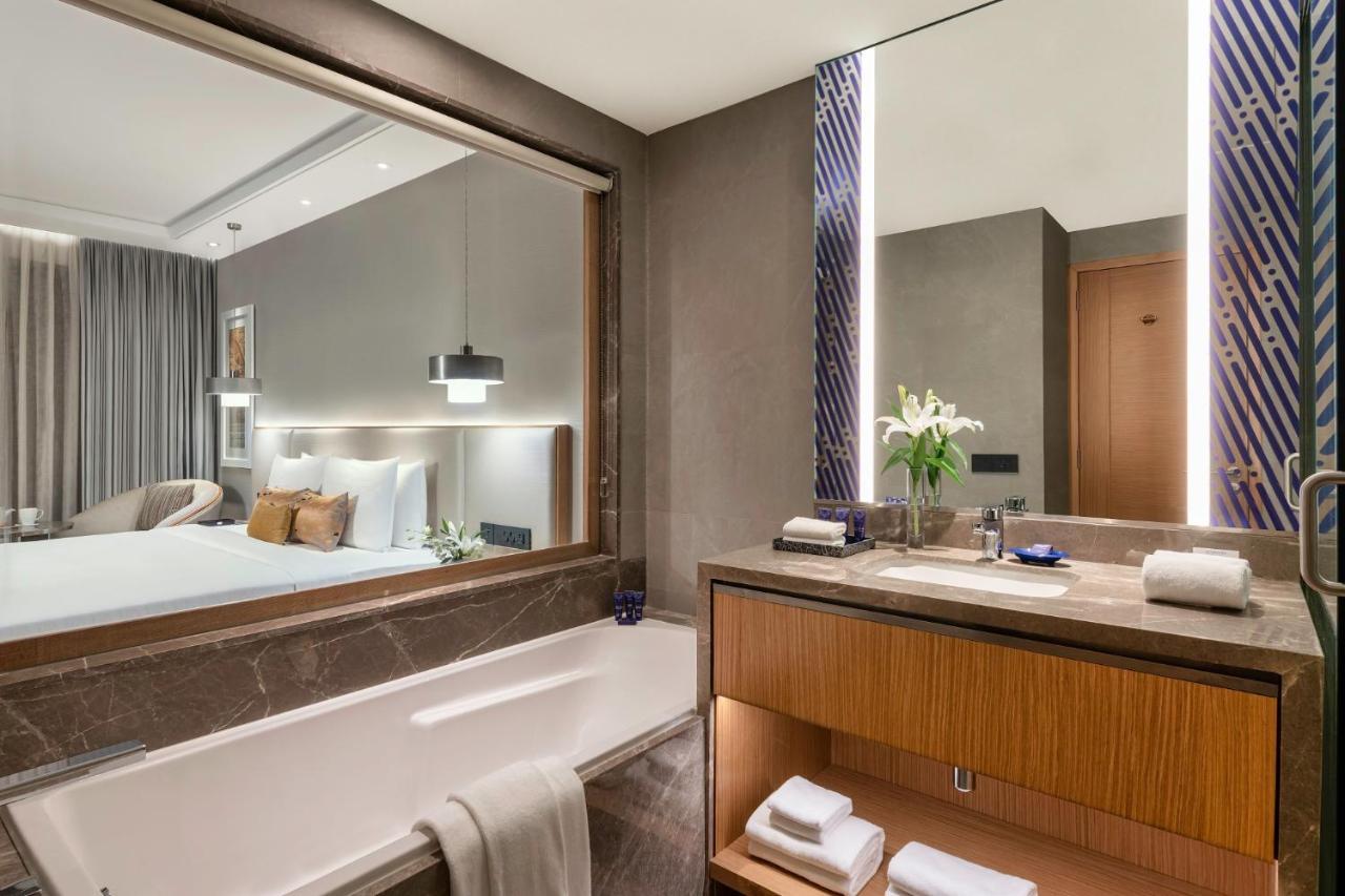 Vivanta Bhubaneswar Dn Square エクステリア 写真