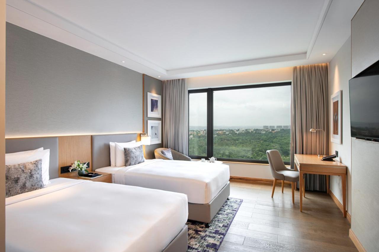 Vivanta Bhubaneswar Dn Square エクステリア 写真