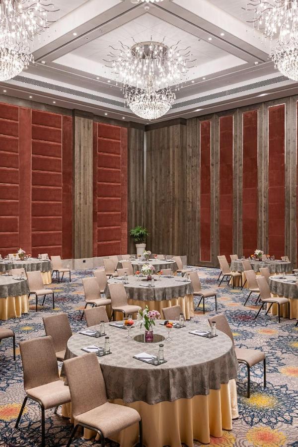 Vivanta Bhubaneswar Dn Square エクステリア 写真
