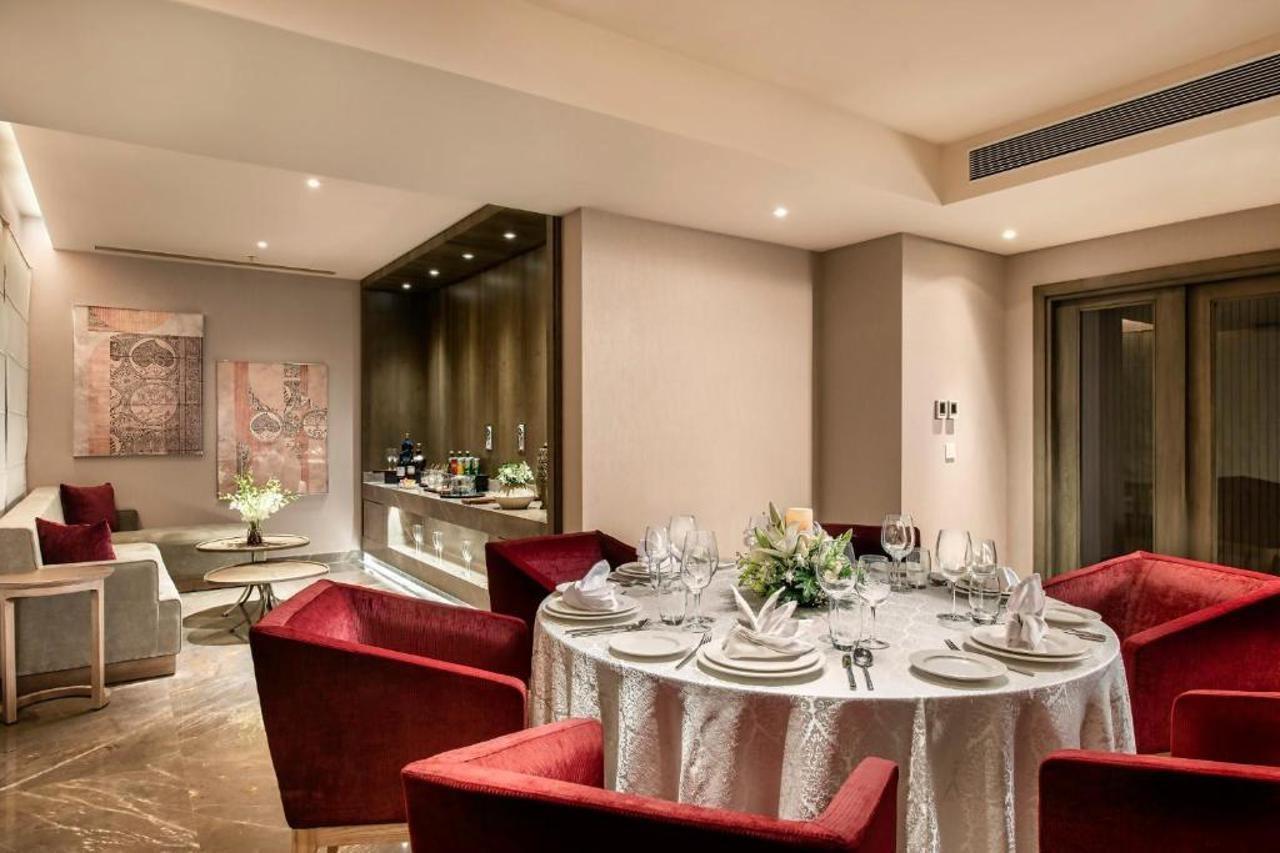 Vivanta Bhubaneswar Dn Square エクステリア 写真